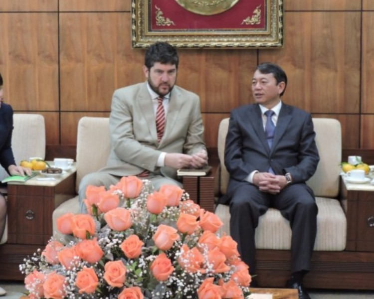Trưởng đại diện UNESCO tại Việt Nam thăm và làm việc tại tỉnh Cao Bằng