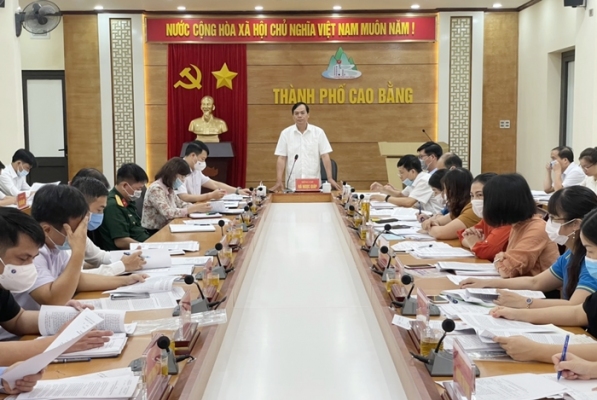Đ/c Hà Ngọc Giáp, UVBTV Tỉnh ủy, Bí thư Thành ủy dự và chủ trì hội nghị BCH Đảng bộ thành phố lần thứ X, nhiệm kỳ 2020 – 2025
