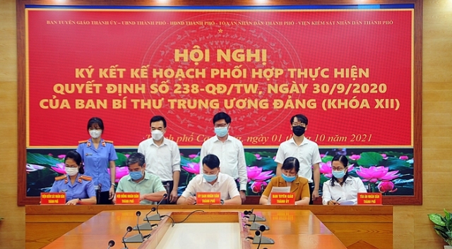 Ký kết chương trình phối hợp công tác theo Quyết định 238-QĐ/TW của Ban Bí thư Trung ương Đảng khóa XII