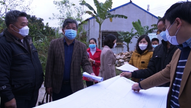 Thường trực HĐND thành phố khảo sát việc giải quyết ý kiến của cử tri về việc thu hồi đất và đền bù GPMB