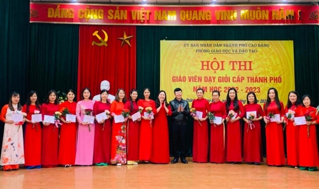 111 giáo viên đạt dạy giỏi cấp thành phố năm học 2022 – 2023