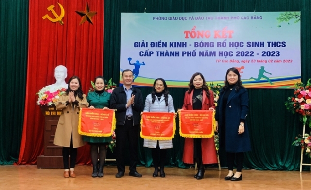 Tổng kết giải Điền kinh - Bóng rổ học sinh THCS cấp thành phố  năm học 2022 – 2023