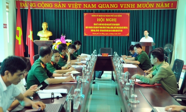 Quang canh hoi nghi (1)