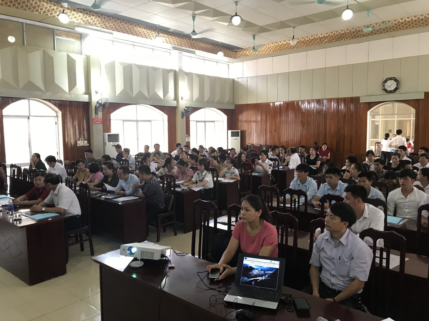 Tập huấn nâng cao năng lực cho mạng lưới đối tác CVĐC Non nước Cao Bằng tại Nguyên Bình.